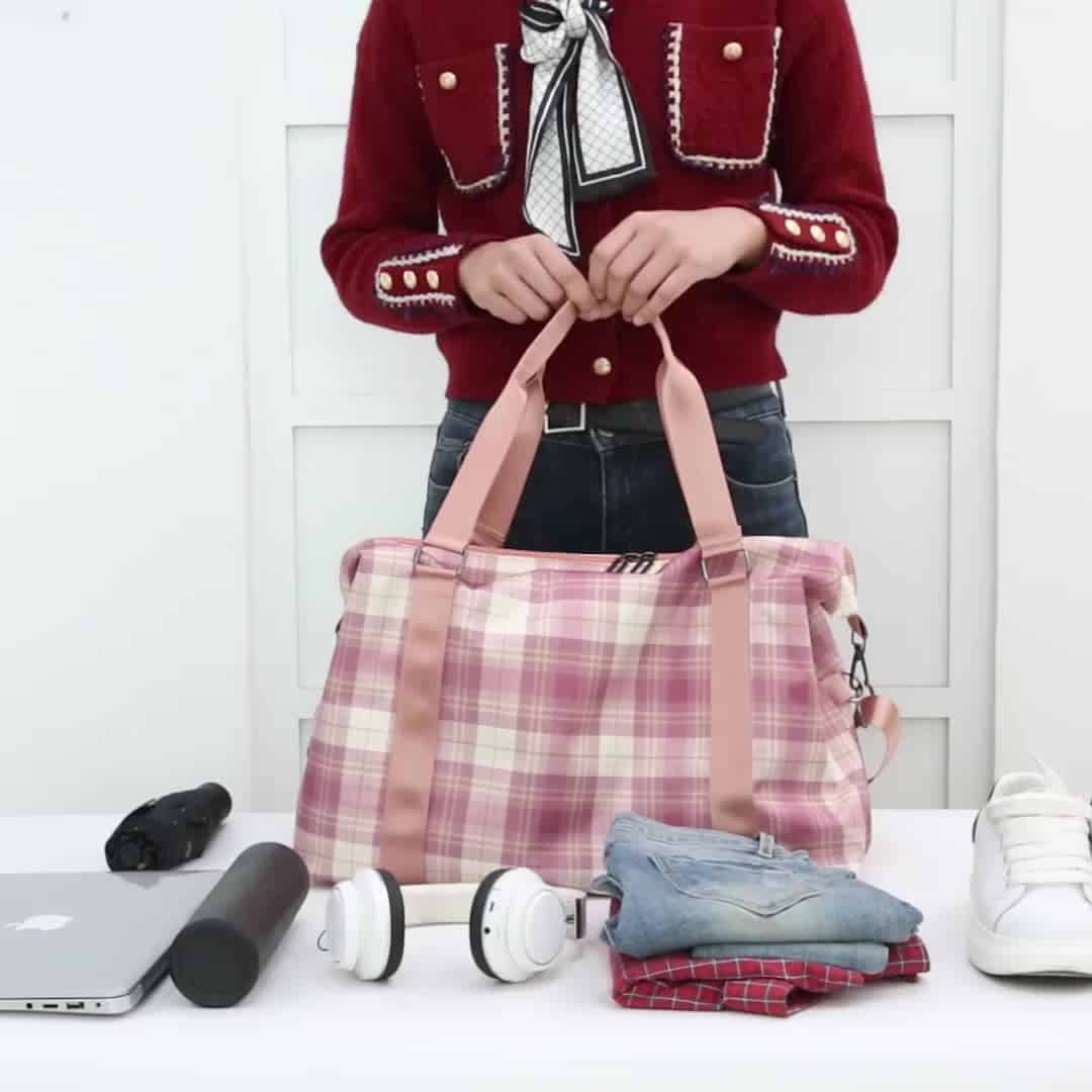 nylon duffle bag (1)