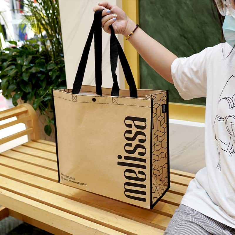 shopping bags with logos (15)