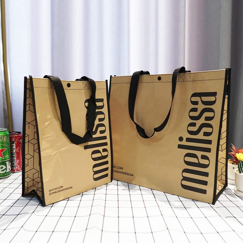 Einkaufstaschen mit Logos (8)