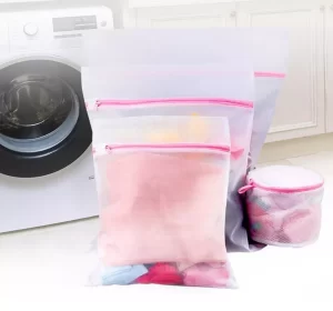 figure 4 what type of laundry bag is best